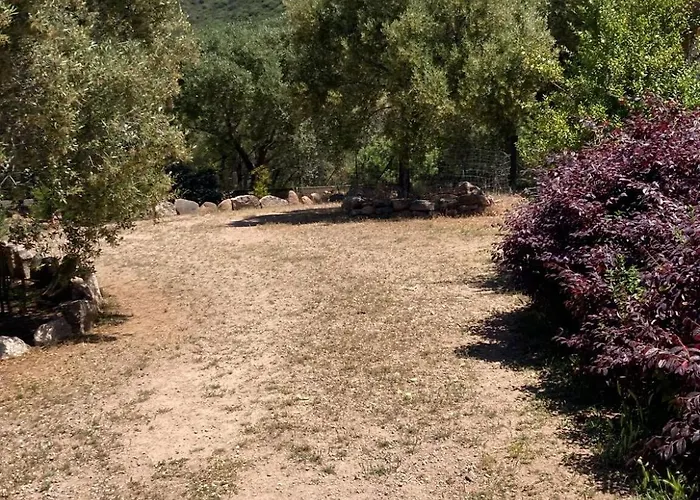 Elegante A Avec Piscine Privee Et Vue Sur La *