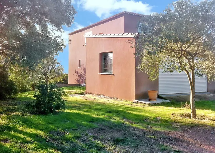 Vila Elegante A Avec Piscine Privee Et Vue Sur La *