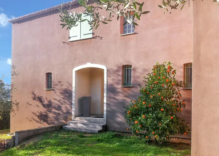 Elegante A Avec Piscine Privee Et Vue Sur La Sagone (Corsica)